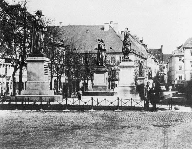Promenadenplatz 