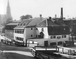 Kegelhof mit Kramerei Lindl