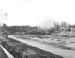 Bau der Uferbefestigung an der Erhardstraße