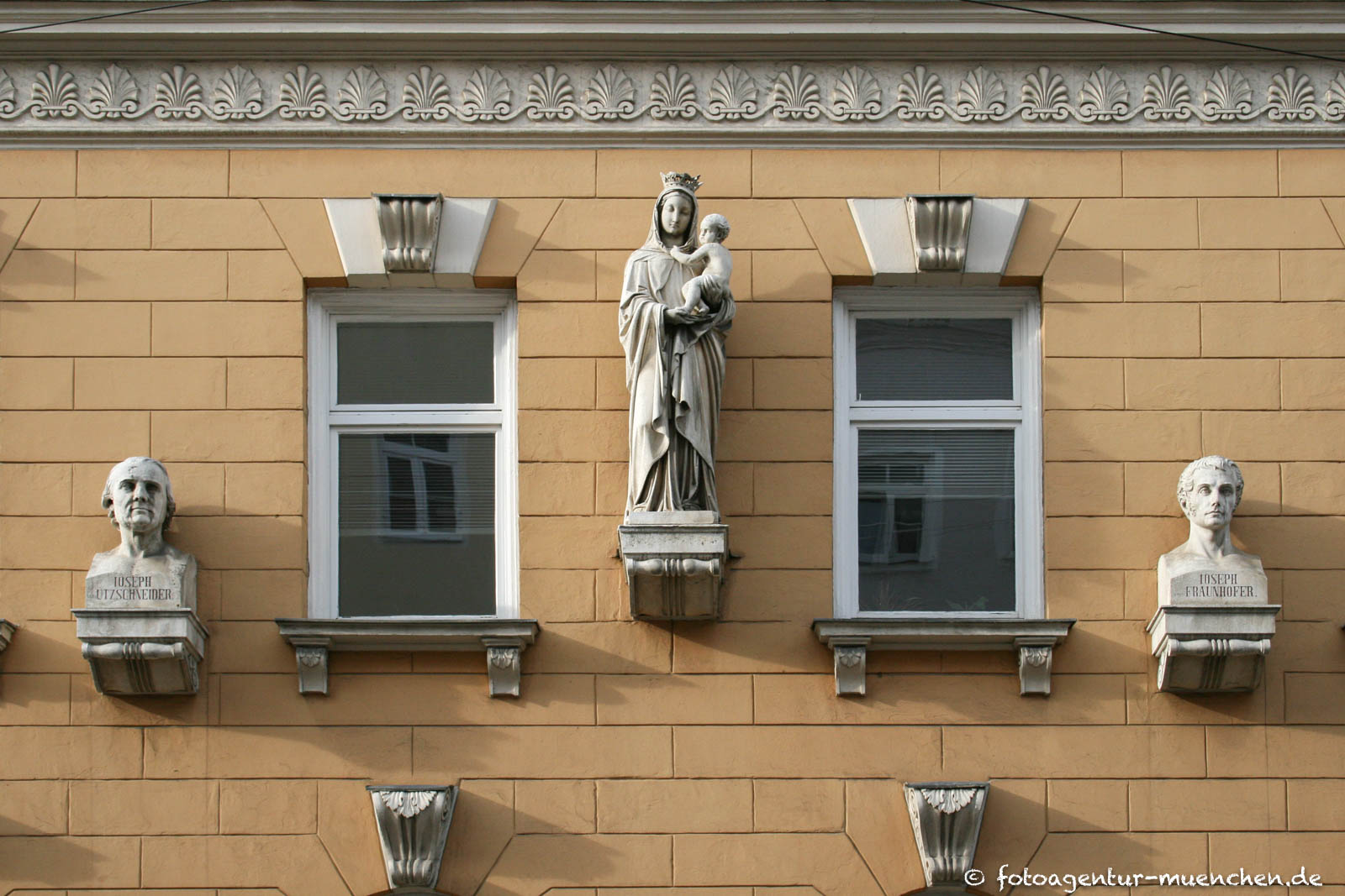Büsten Fraunhofer / Utzschneider