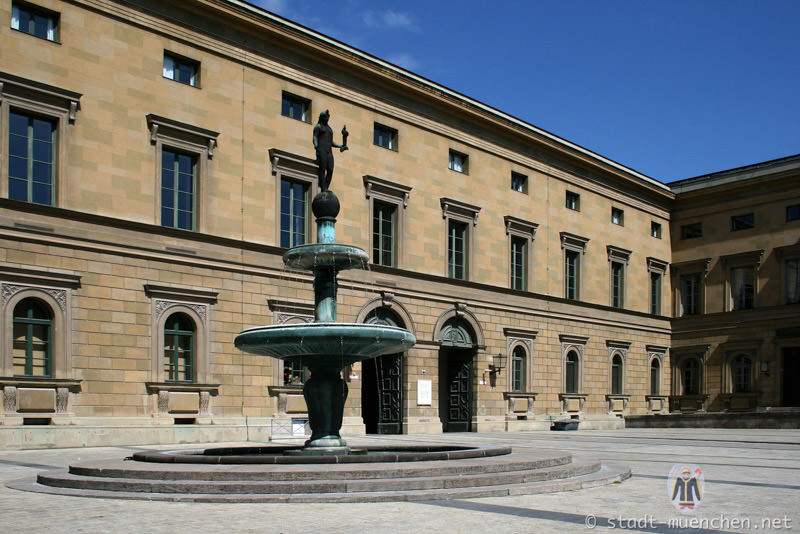 Kronprin-Ruppert-Brunnen