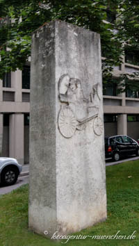 Carl-Benz-Stele
