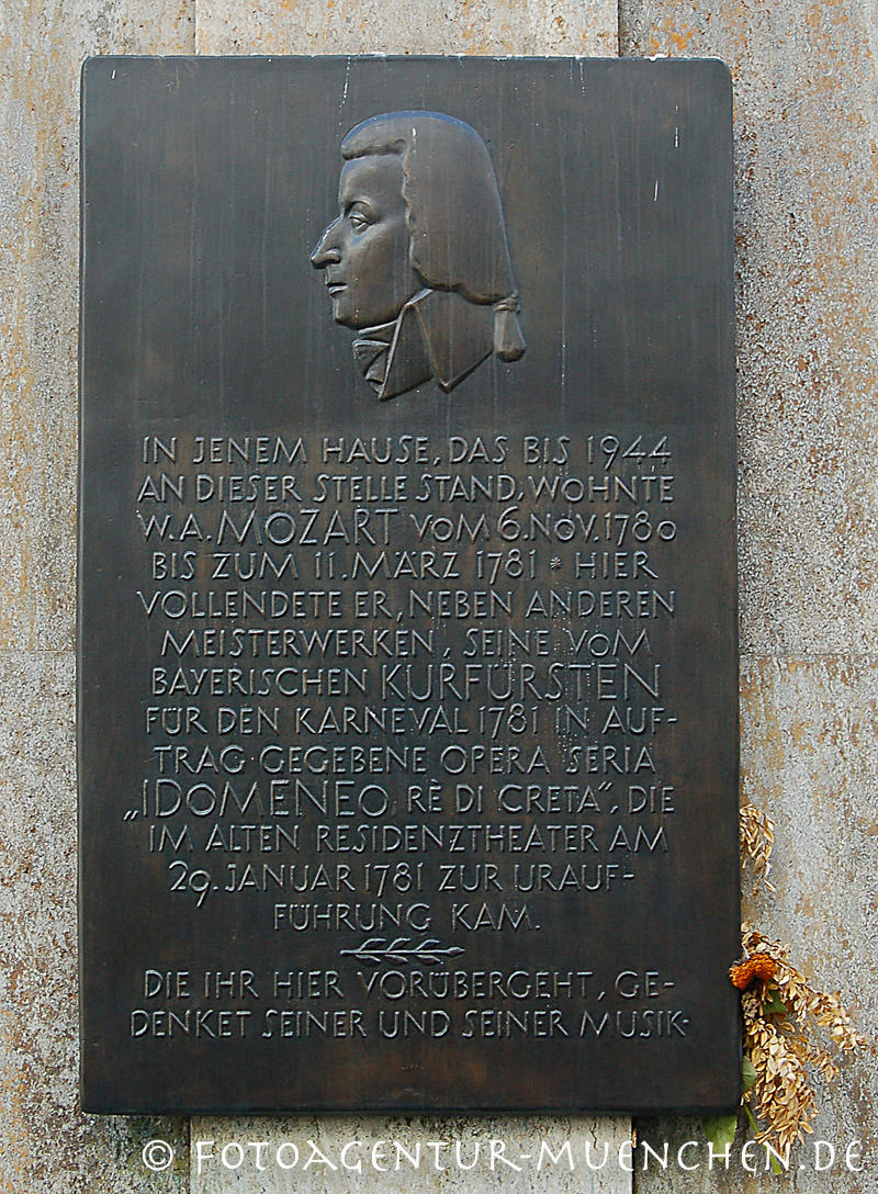 Wolfgang Amadeus Mozart - Lippl Robert – Denkmal/Kunstwerk in München