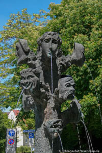 Denkmal: Artur-Kutscher-Brunnen