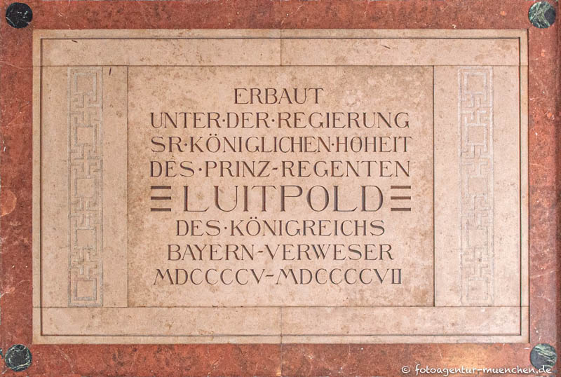 Gedenktafel Prinzregent Luitpold – Denkmal/Kunstwerk in München