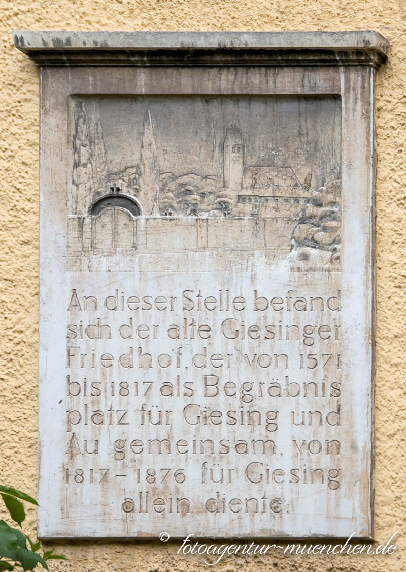 Gedenktafel für den ehemaligen Giesinger Friedhof - Weimann Turi – Denkmal/Kunstwerk in München