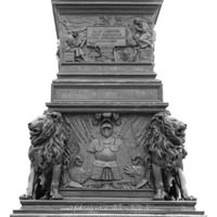 Gerhard Willhalm – Max-Joseph-Denkmal - Vorderseite