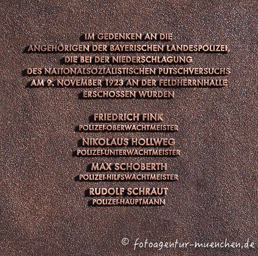 Gedenktafel für vier getöteten Landespolizisten