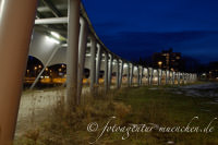 Überdachung zur S-Bahn Fasanenpark