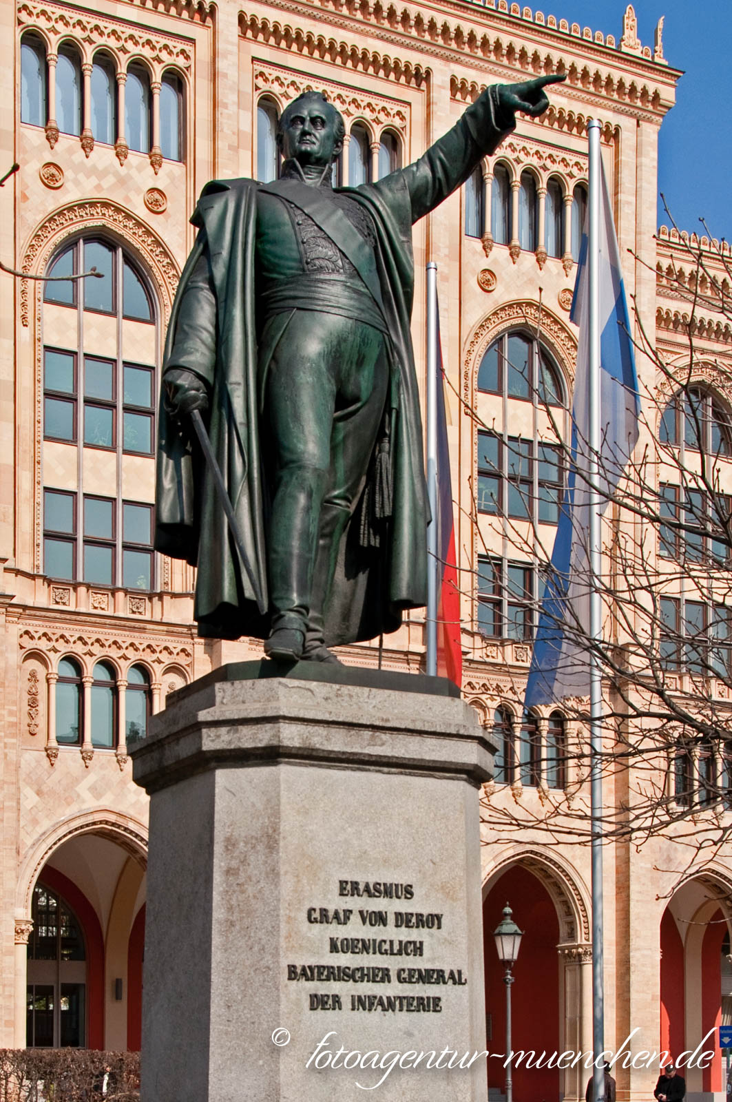 Standbild Erasmus Graf von Deroy