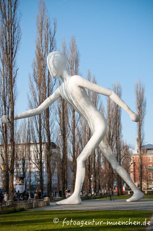 »Walking Man«