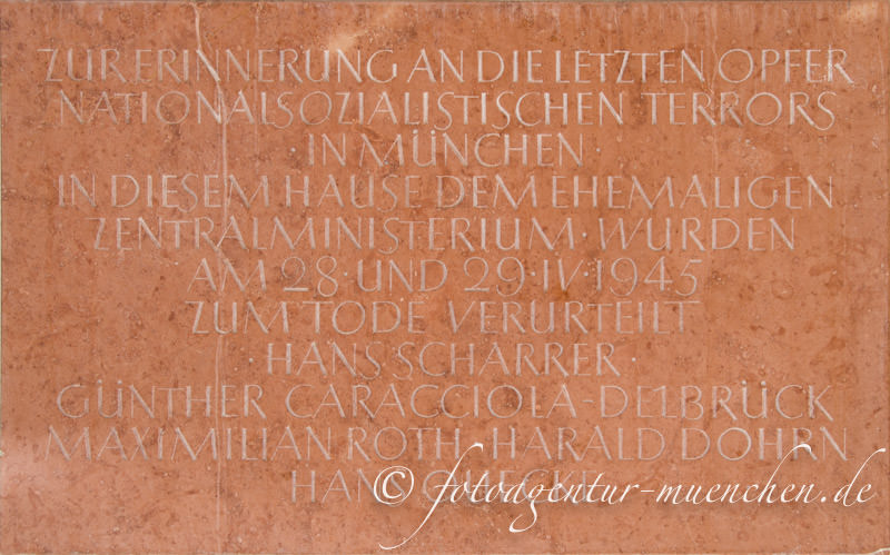 Gedenktafel für die letzten Opfer der Nazis - Weiß Eugen – Denkmal/Kunstwerk in München