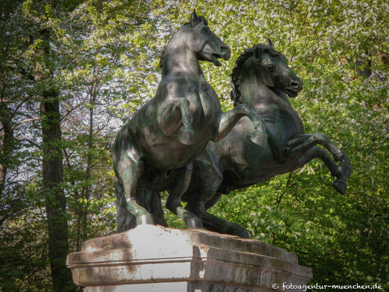 Wilde Pferde - Roemer Georg – Denkmal/Kunstwerk in München