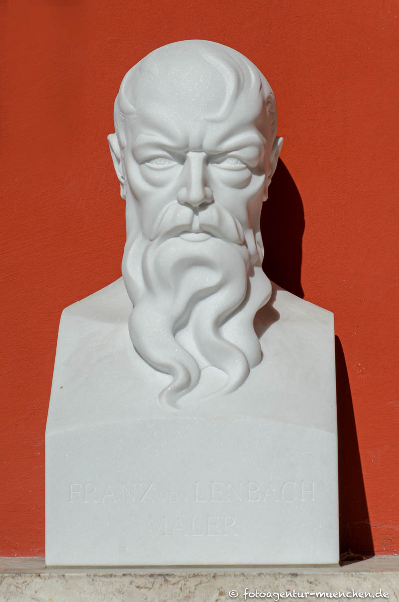 Franz von Lenbach – Denkmal/Kunstwerk in München