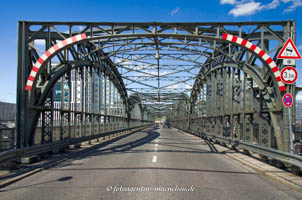 Hackerbrücke