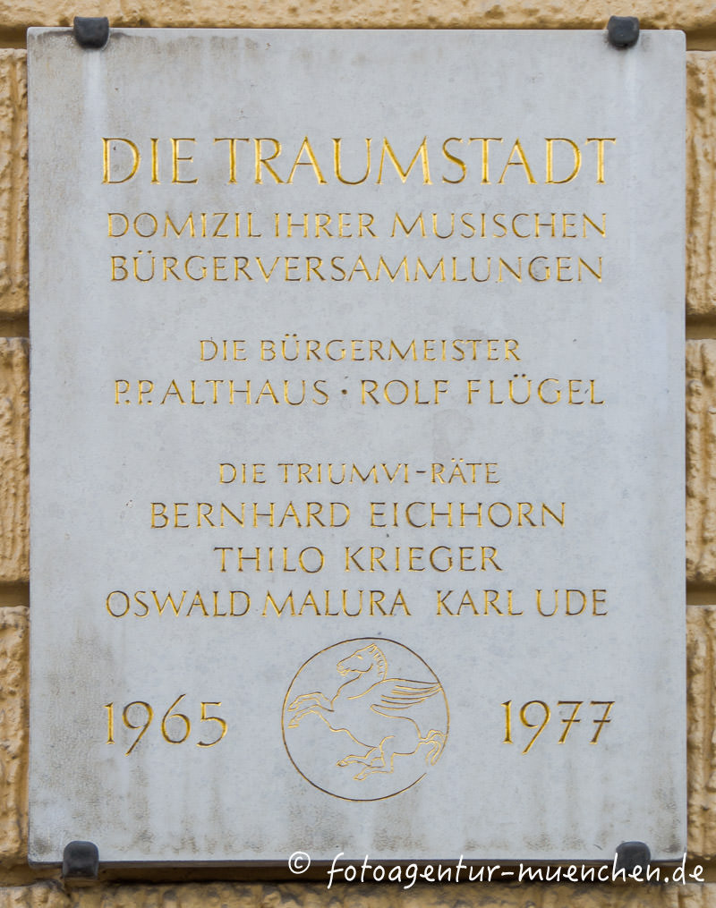 Die Traumstadt - Malura Oswald – Denkmal/Kunstwerk in München