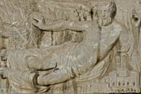 Relief »Schutz für die Stadt« von Elmar Diez