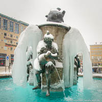 Gerhard Willhalm – Fischbrunnen am Marienplatz