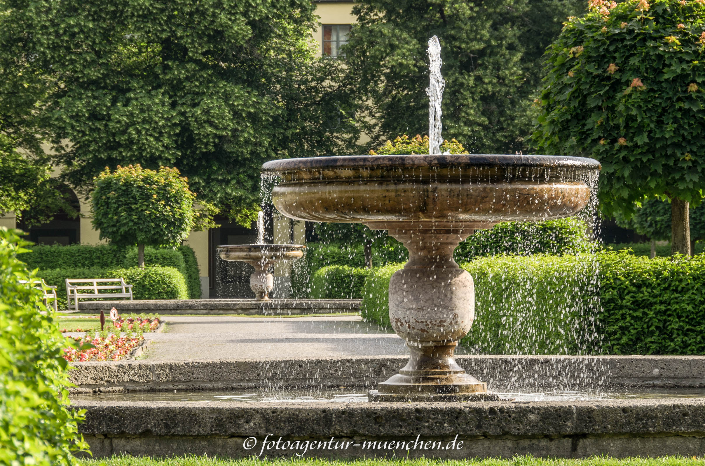Vier Schalenbrunnen