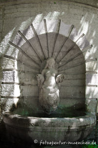Nymphenbrunnen an der Gebsattelbrücke