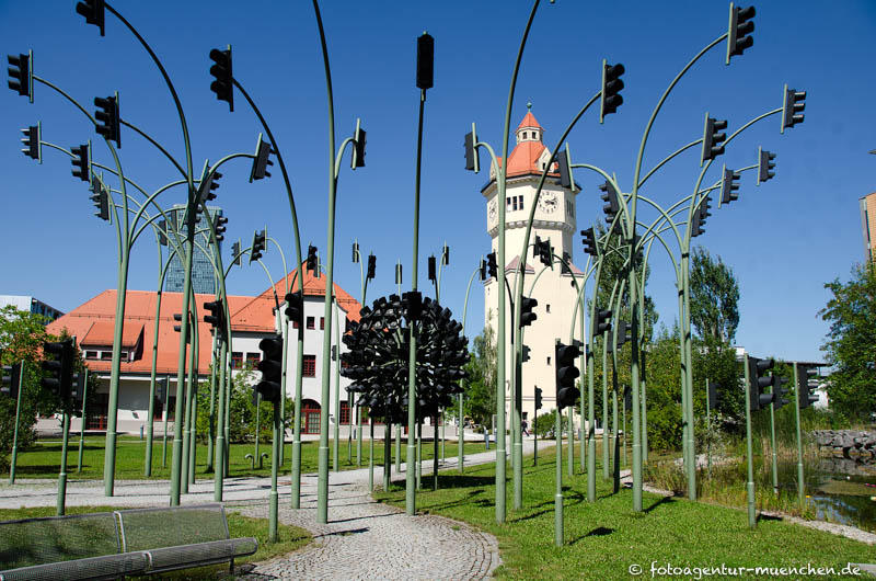 Traffic Light Flower - Brunner Johannes, Ritz Raimund – Denkmal/Kunstwerk in München