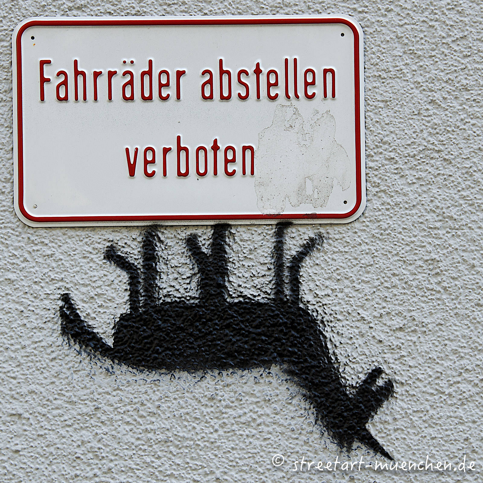 Stencil - Lama