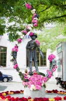 Karl-Valentin-Brunnen