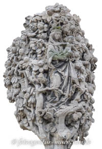 Madonna im Birnbaum