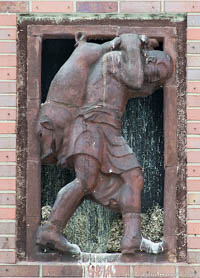 Gerhard Willhalm – Relief im Schlachthof
