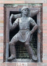 Gerhard Willhalm – Relief im Schlachthof
