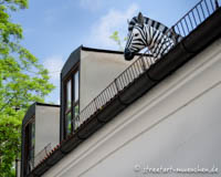 Gerhard Willhalm – Zebra in der Frauenhoferstraße