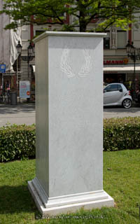 Ein Denkmal