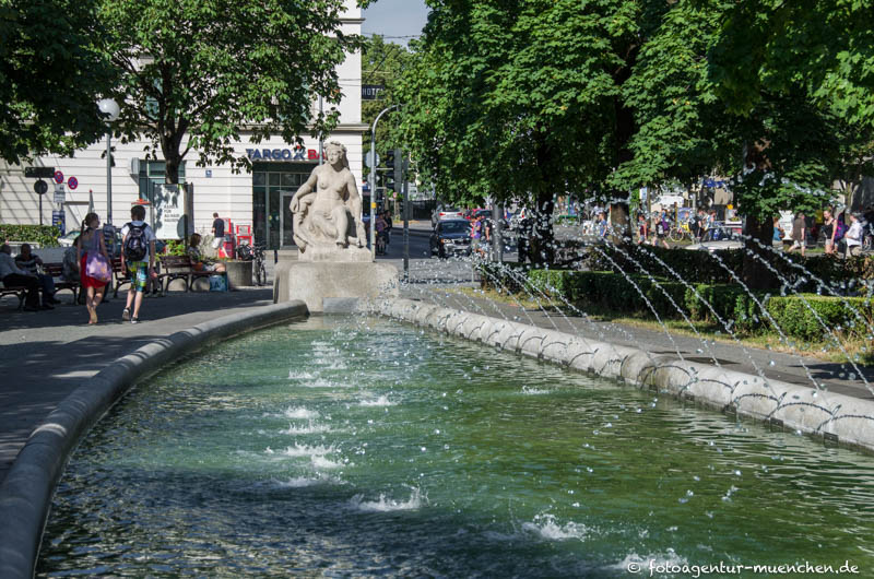 Brunnen am Orleansplatz - Kurz Joachim – Denkmal/Kunstwerk in München
