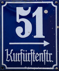 Hausnummer - Kurfürtenstraße