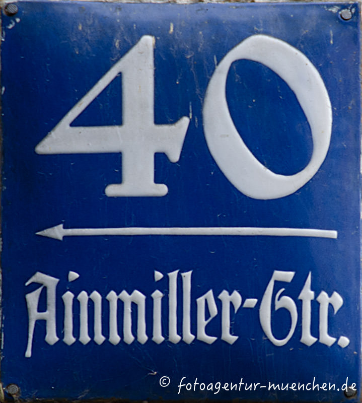 Gerhard Willhalm - Hausnummer - Ainmillerstraße