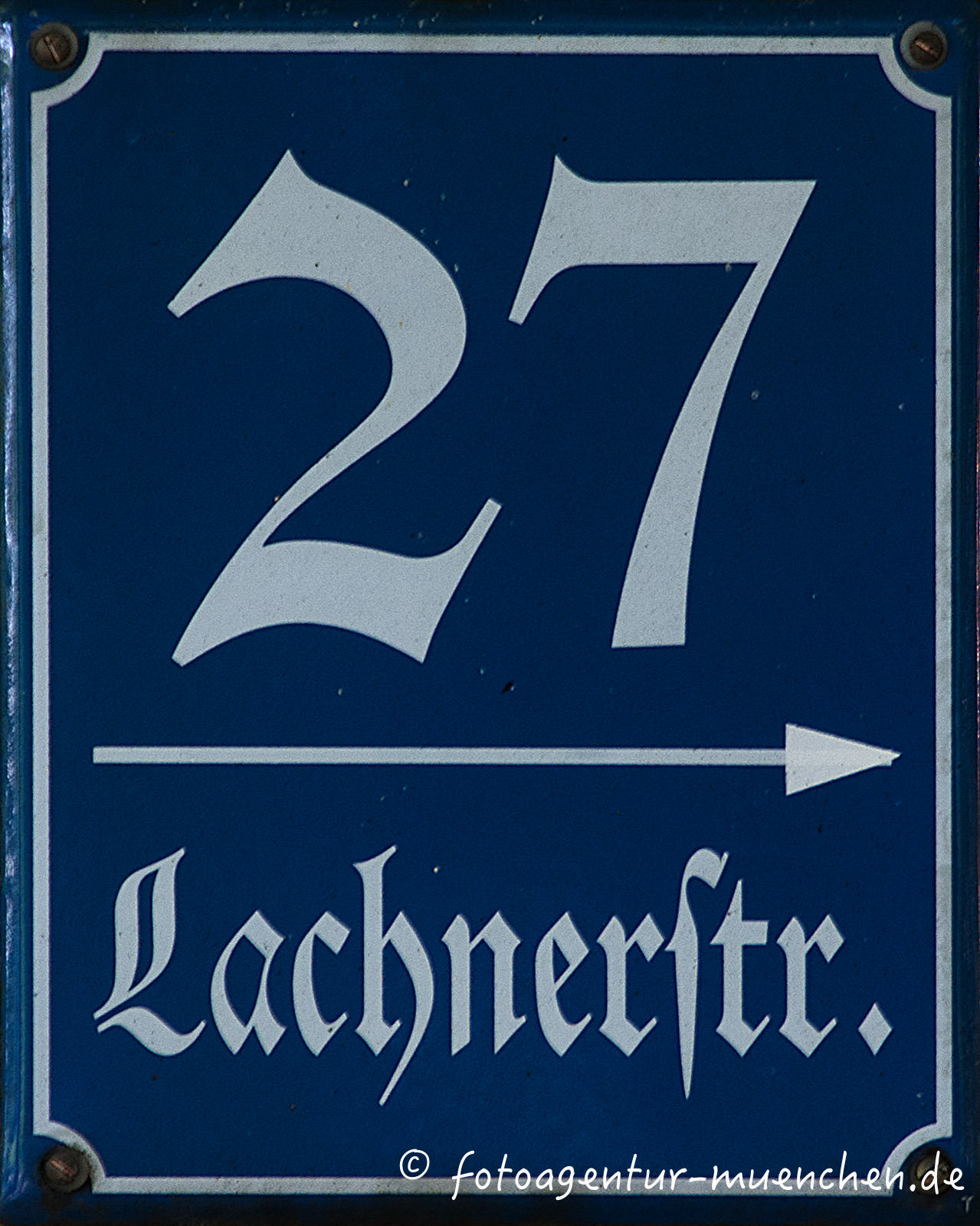 Hausnummer - Lachnerstraße