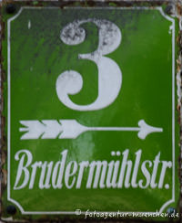 Hausnummer - Brudermühlstraße