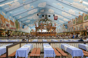 Gerhard Willhalm – Hofbräu-Festzelt