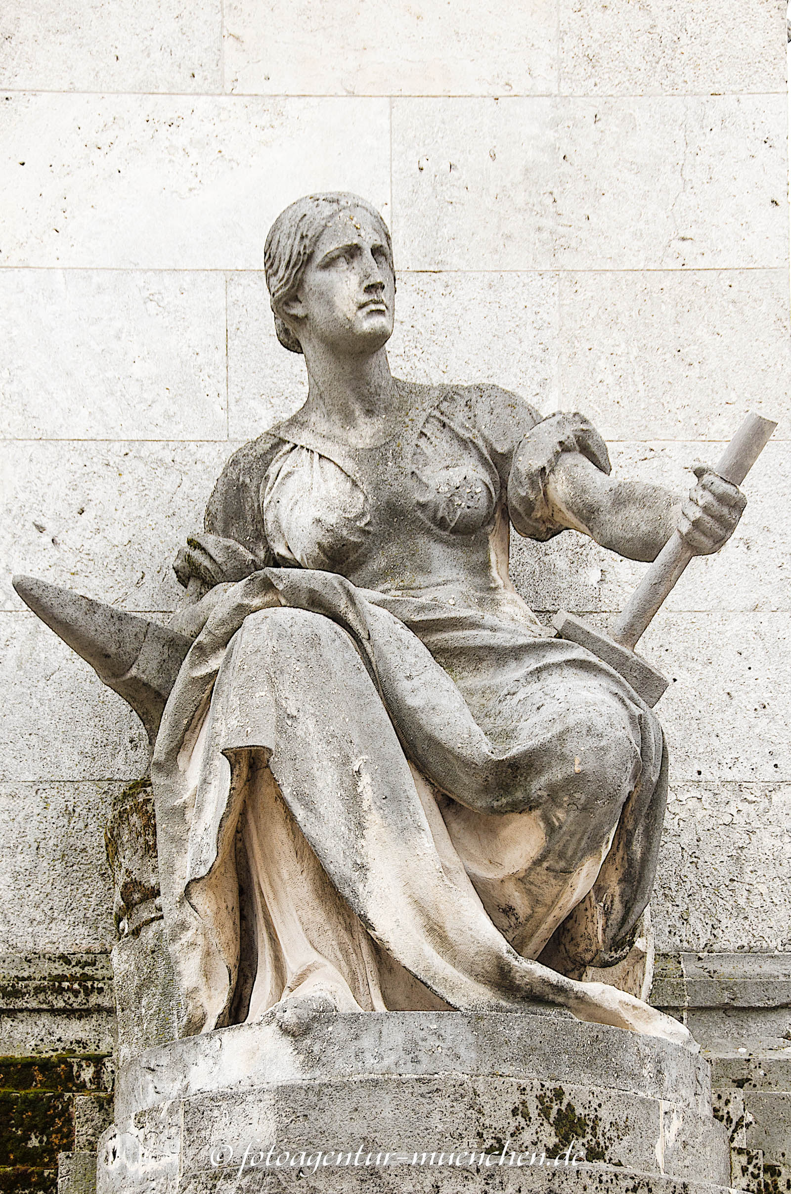 Sitzallegorie - Industrie