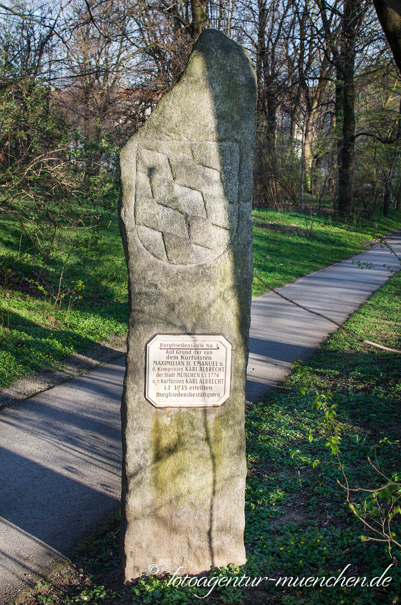 Burgfriedensäule - Theresienhöhe – Denkmal/Kunstwerk in München