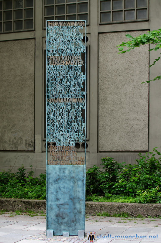 Städtisches Berufliches Schulzentrum Thomas Wimmer - Lippert Antonia – Denkmal/Kunstwerk in München