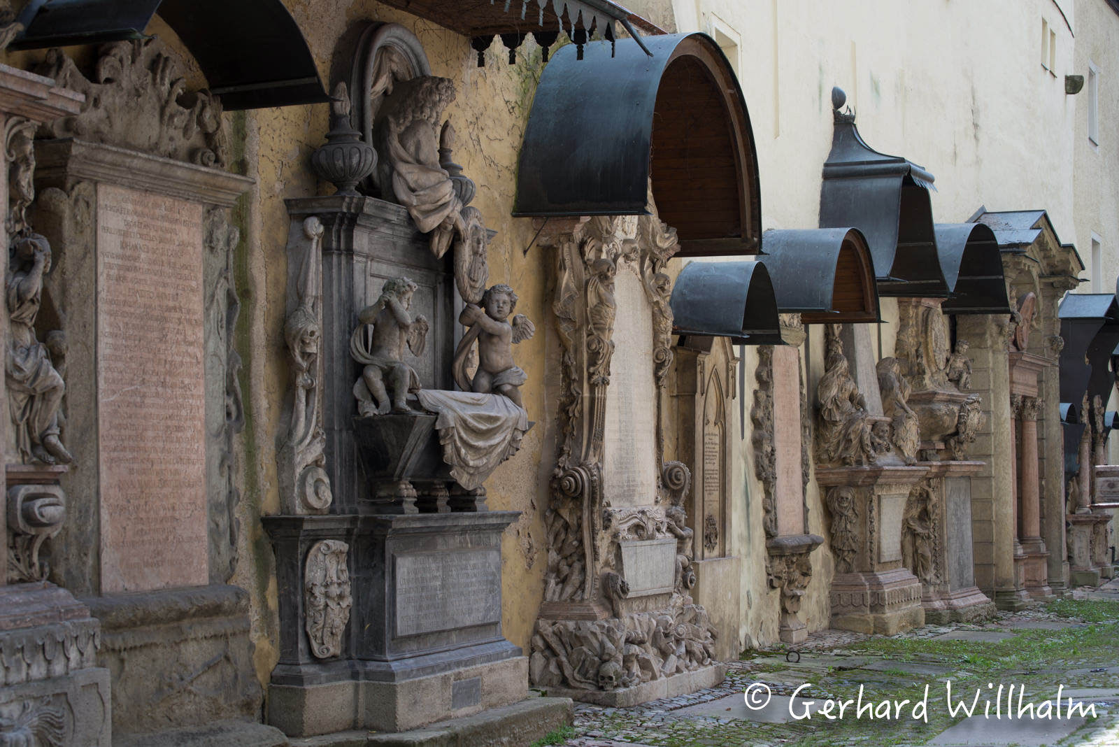 Gesandtenfriedhof