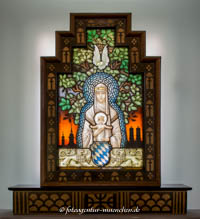 Gerhard Willhalm – Maria mit Kind- St. Barbara