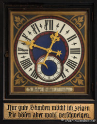 Uhr im Neuen Rathaus