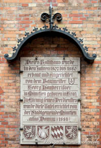 Gedenktafel für Georg Hauberrisser