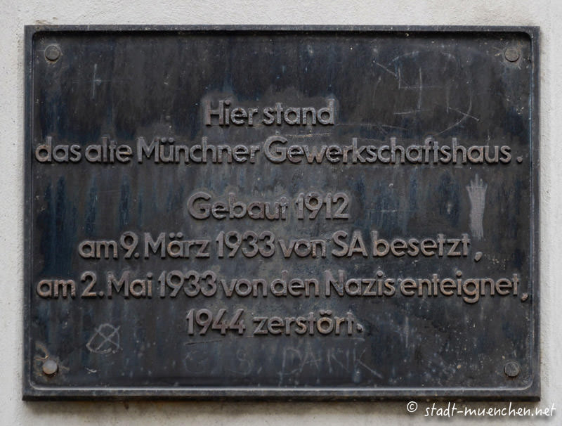 Die SA stürmt das Gewerkschaftshaus in der Pestalozzistraße