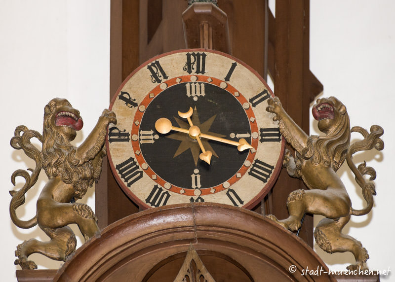 Automatenuhr im Dom