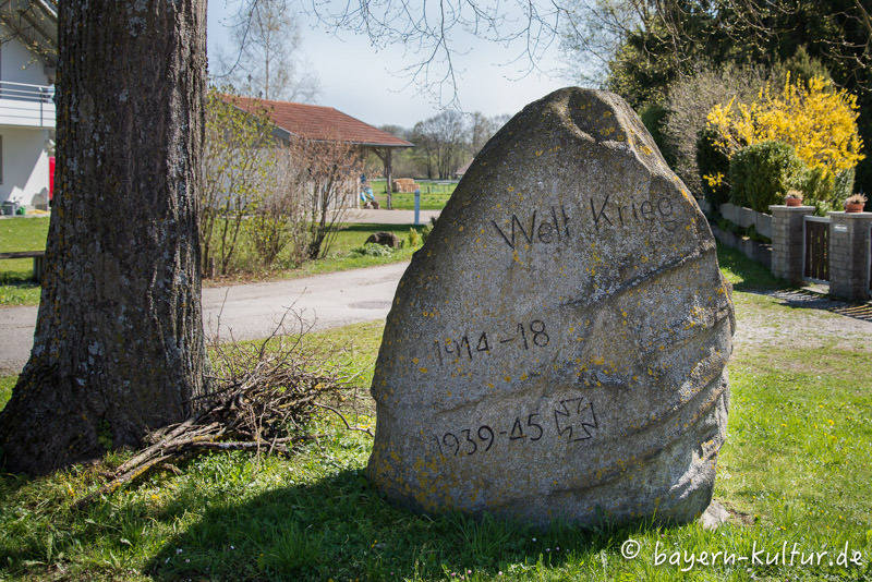 Kriegerdenkmal (Findling)