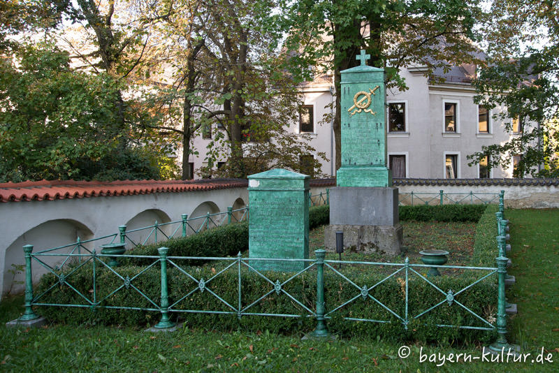Kriegerdenkmal Sendlinger Mordweihnacht