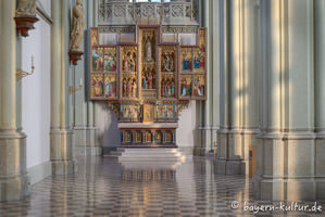 Marienaltar in der Heilig-Kreuz-Kirche